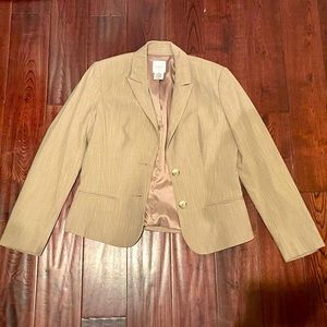 Kate hill tan blazer, size 6 petite